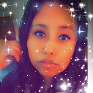 Meet your Posher, Kayla